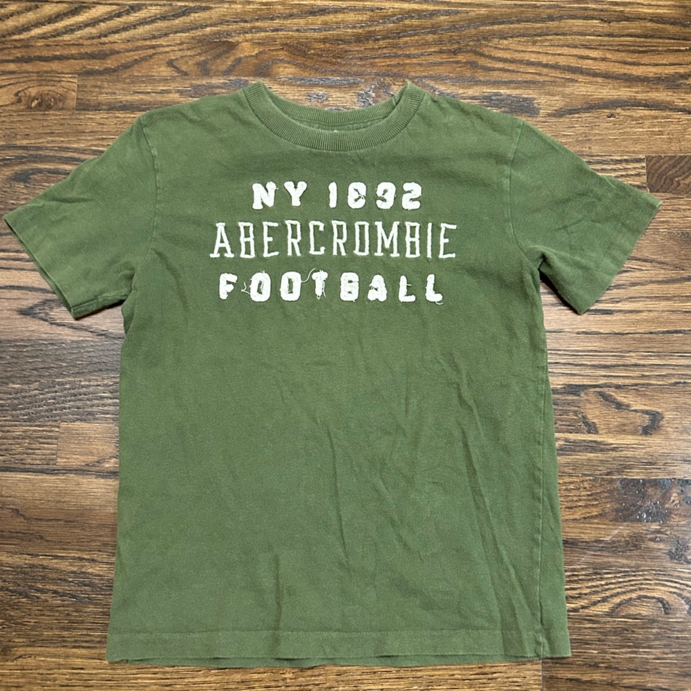 Abercrombie & Fitch T-shirt. Youth size small